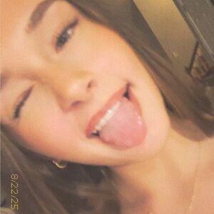 Meet your Posher, Kaia